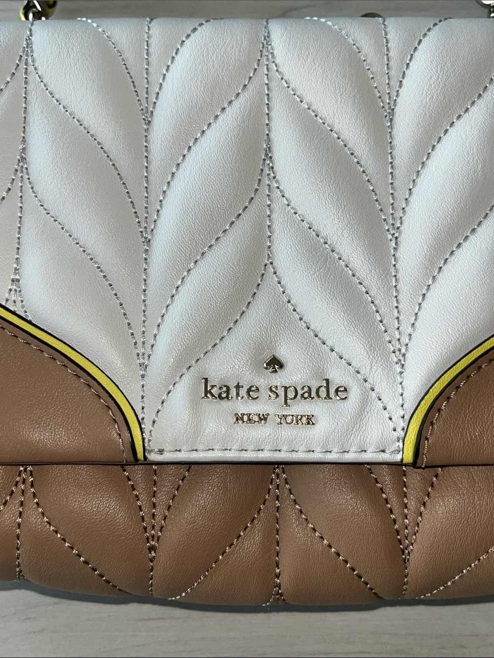 NWOT Kate Spade Briar Lane Quilted White/Dove Multi Colorblock Crossbody w/COA - Picture 3 of 9